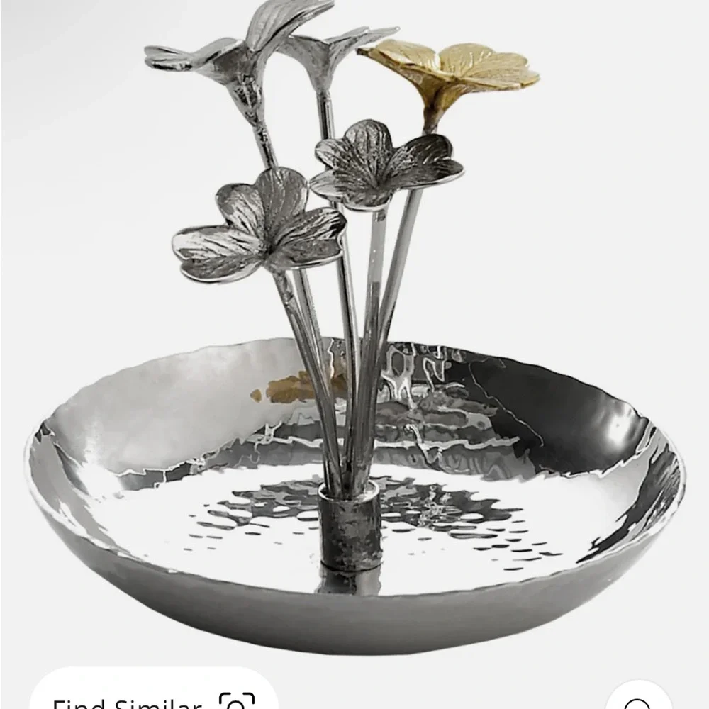 Michael Aram NWOT Gorgeous silver tone & bronze Clover Ring Catcher/Trinket tray - Picture 1 of 5
